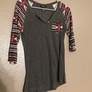 Aztec quarter sleeve